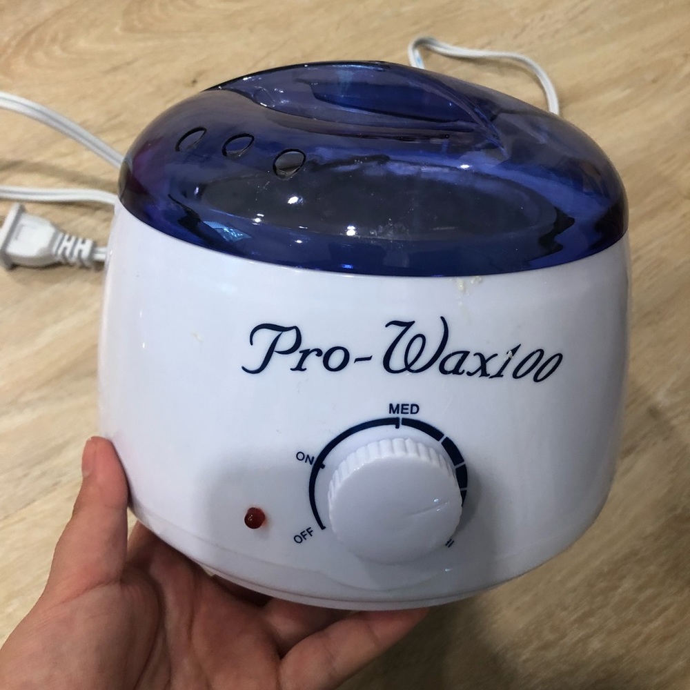 Waxing machine